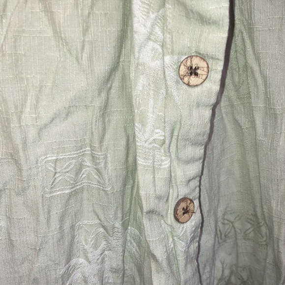 Big Dogs resort wear xl 70% silk front pocket - Picture 2 of 5